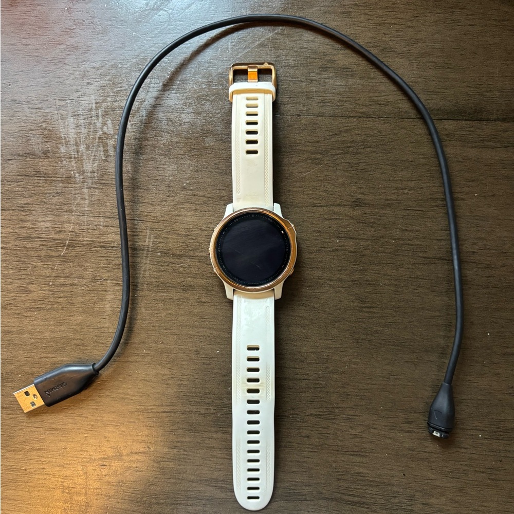 Garmin Gold and White Smartwatch with Charger